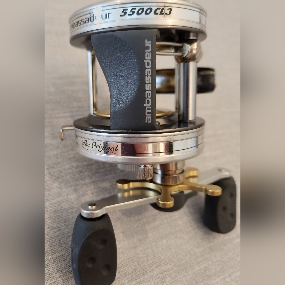 Abu Garcia Ambassador 5500 CL3 The Original Silver New